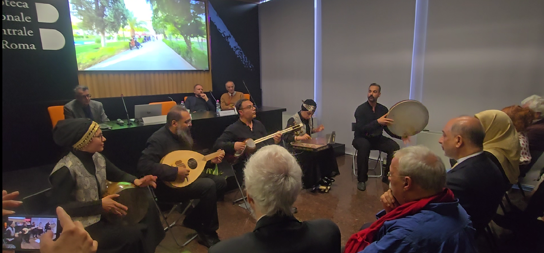 Hafez e il linguaggio universale della poesia